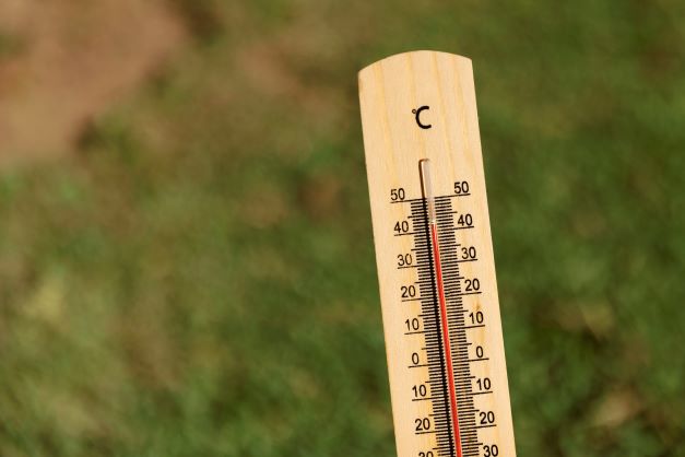 Jak pečovat o osoby upoutané na lůžko během horkého léta?